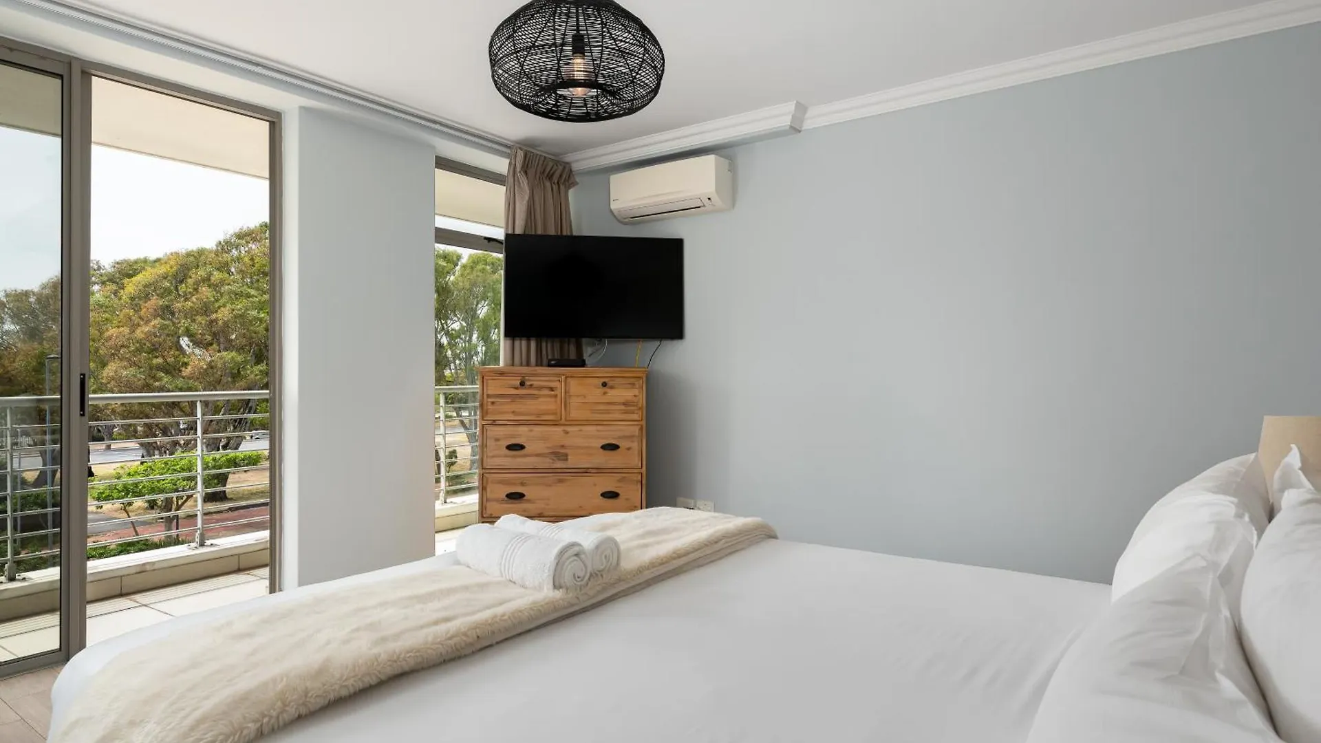 The Odyssey Apartments By Propr Kapstadt